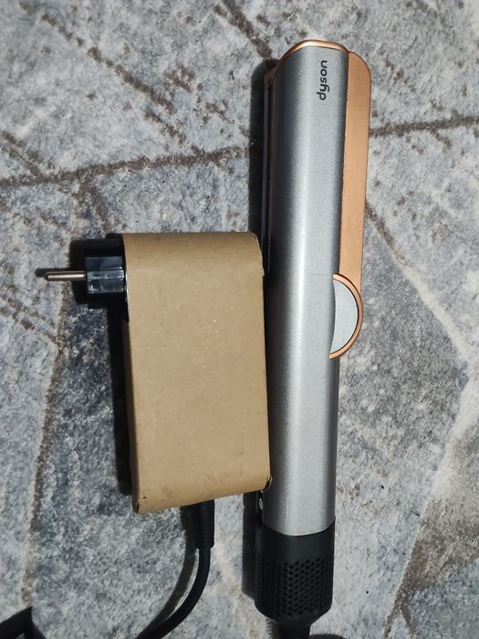 Placa de par Dyson noua Ht01 Airstrn it 140 grade led.cupru