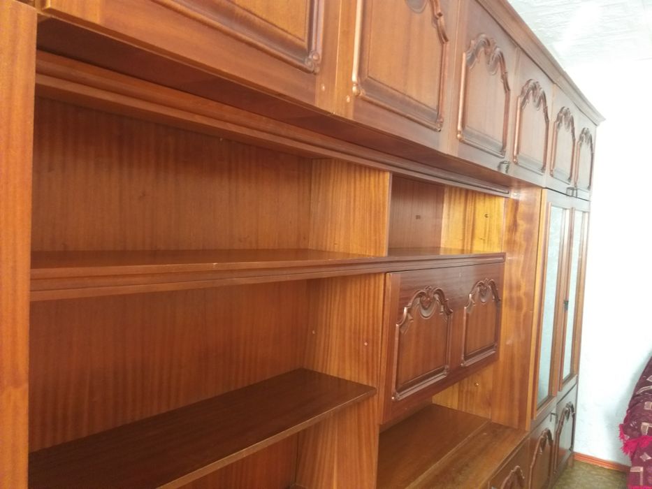 Стенка РУМЫНИЯ для гостиной комнаты