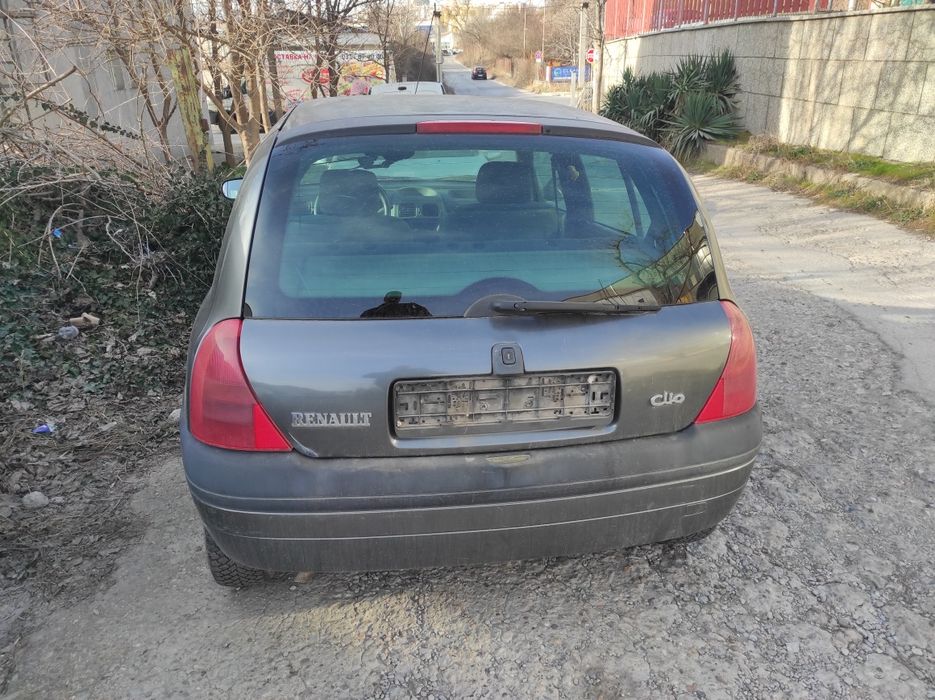Продавам на части RENAULT CLIO 1.9 D