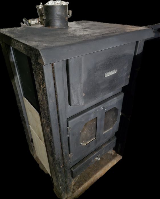 Камини с водни ризи