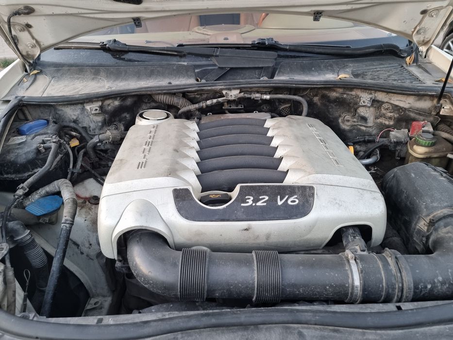 Porsche cayenne 955
