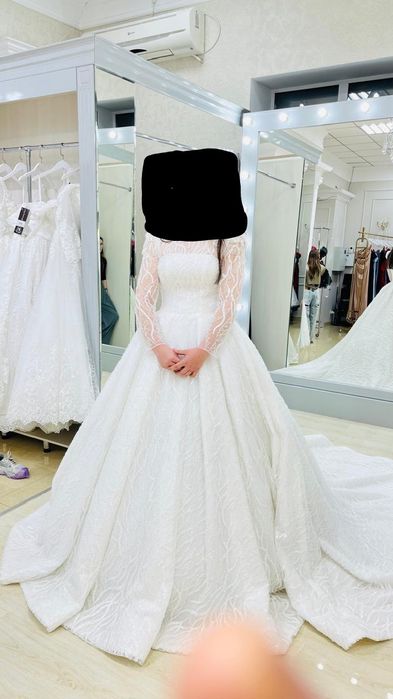 Свадебное платье