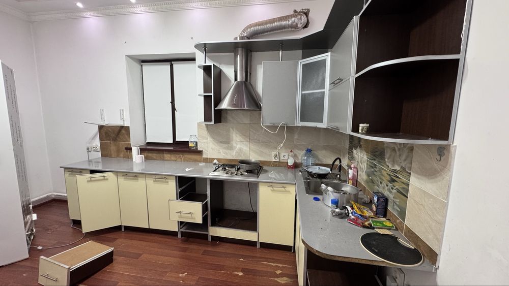 Кухня сатылады бағасы 65 000 т.