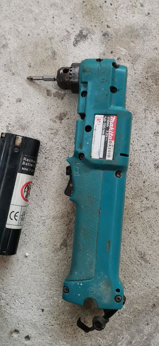 De vânzare  cric auto și filetanta