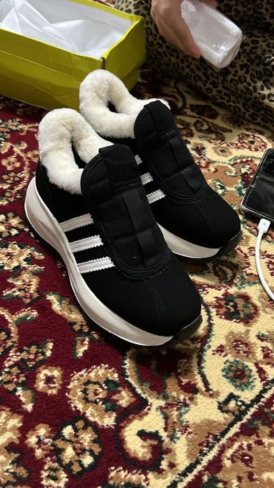 Зимний крассовки сатылады