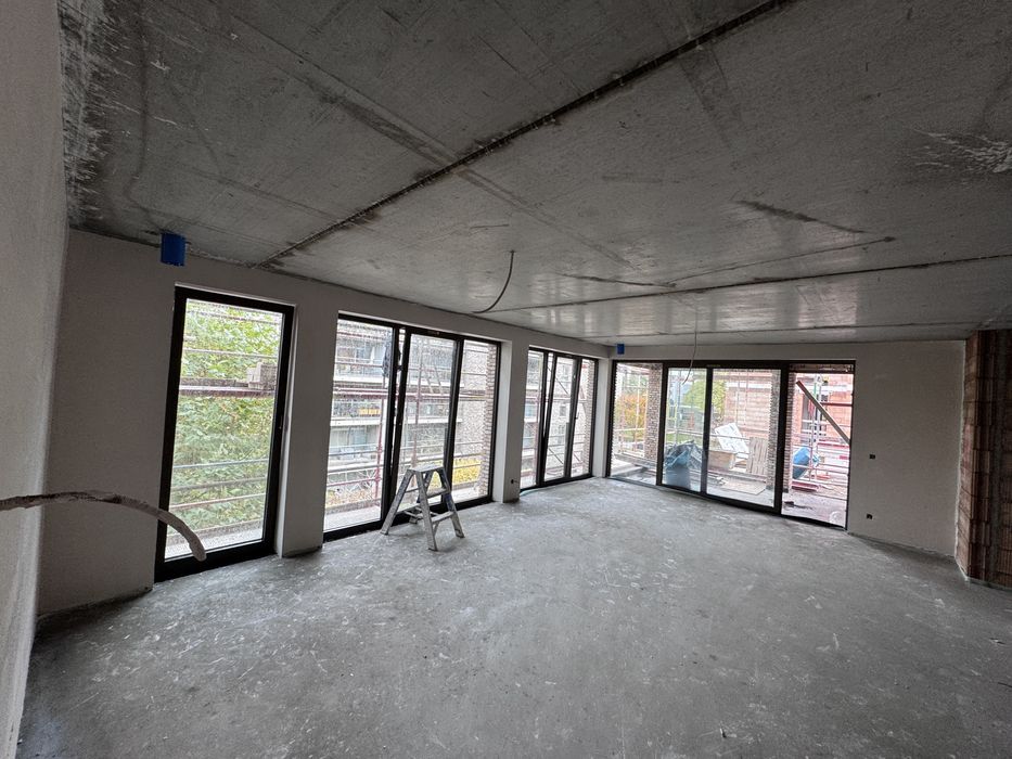 Execut Tencuială Mecanizată