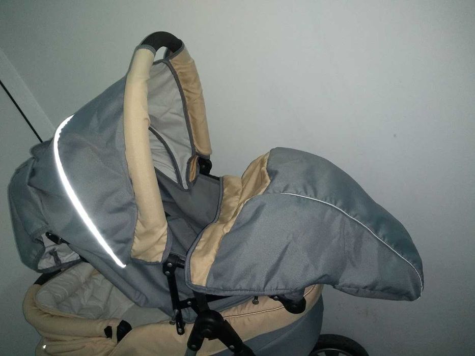 Бебешка количка 2 в 1