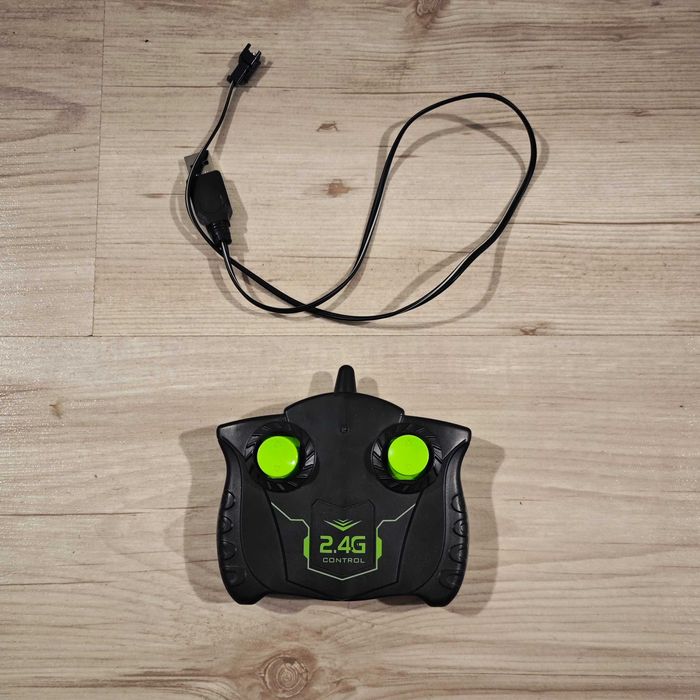 STUNT CAR играчка кола с дистанционно управление