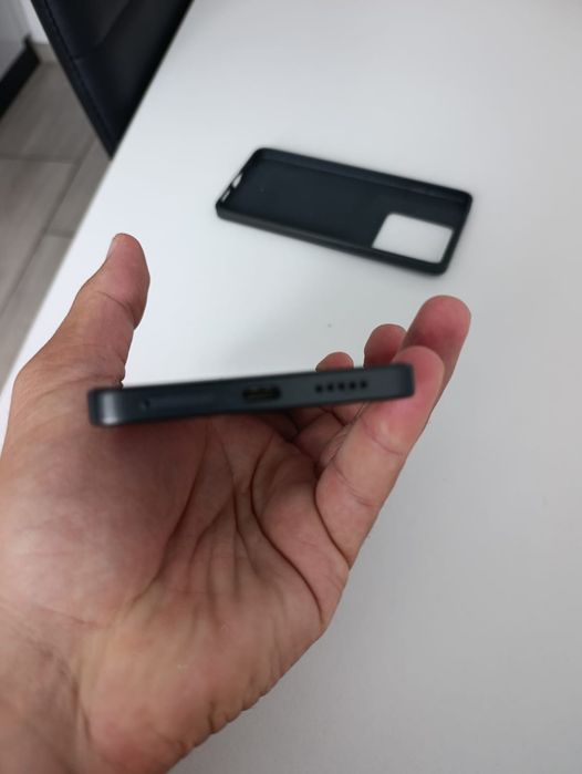 Vând Xiaomi Redmi note 13Pro 5g