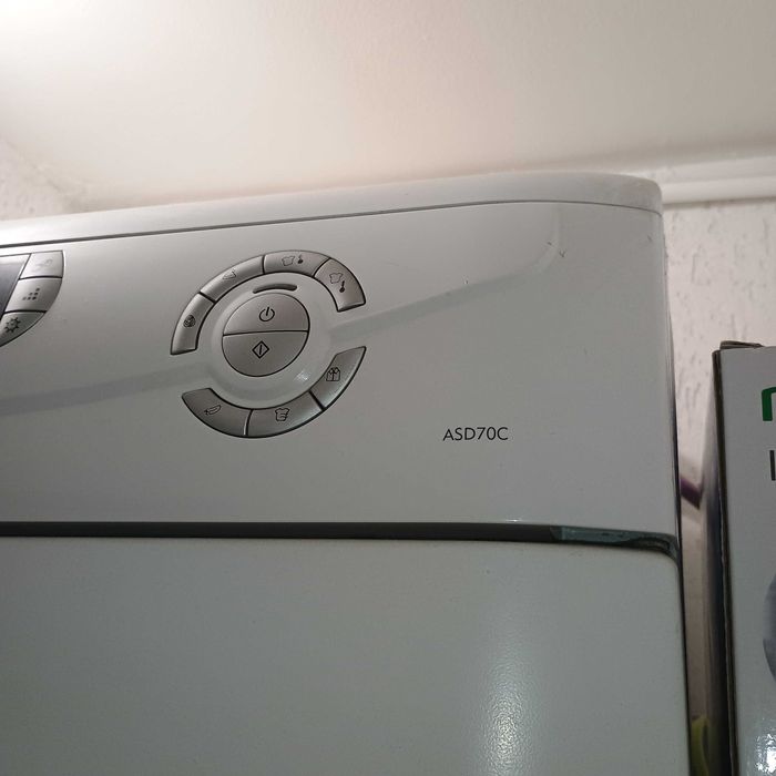 Сушилня Ariston ASD 70C