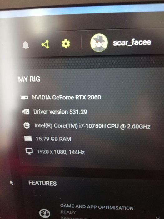 Asus Rog Strix G15 компютър/лаптоп