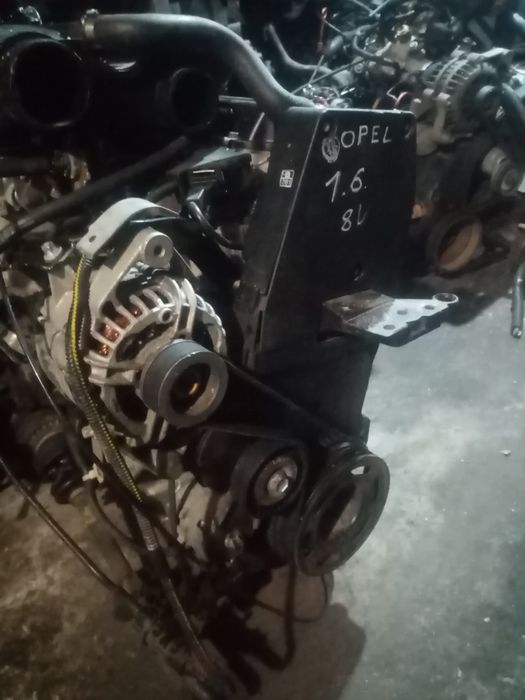 Двигатель на Опель x16szr 8клап