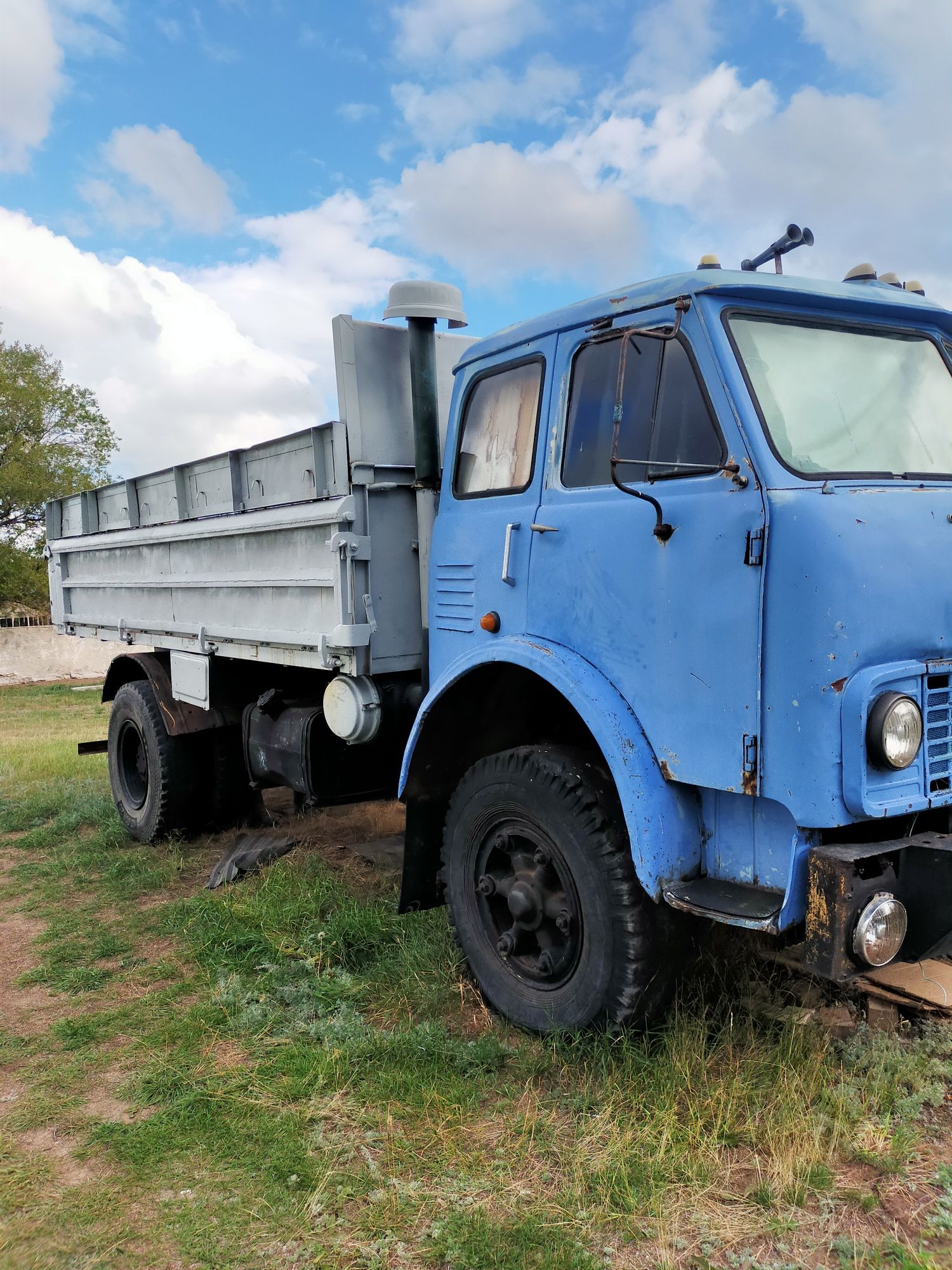 Грузовики МАЗ Карагандинская область - продажа грузовых авто МАЗ на OLX.kz  Карагандинская область