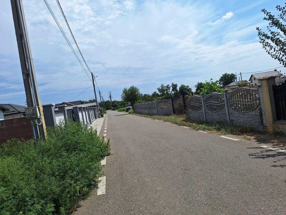 Teren intravilan de vanzare