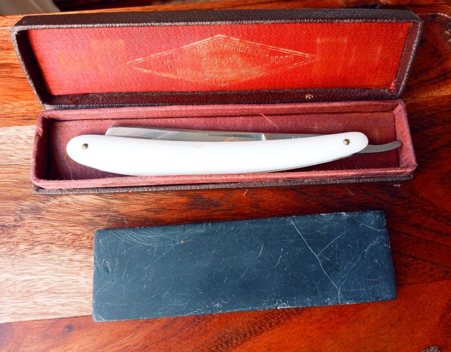 Опасная бритва СТИЗ 1952г