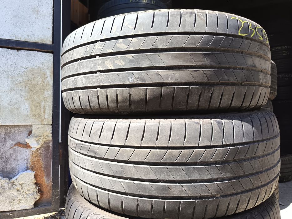 Anvelope vara 235 55 17 Bridgestone 2022 5mm