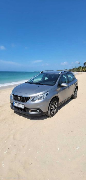 Vând autoturism PEUGEOT 2008,primul proprietar,masina arata impecabil