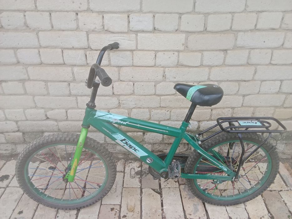 Продам велик срочно