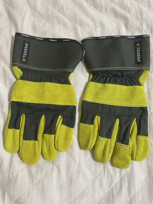 Слесорскый перчатка сатылады.