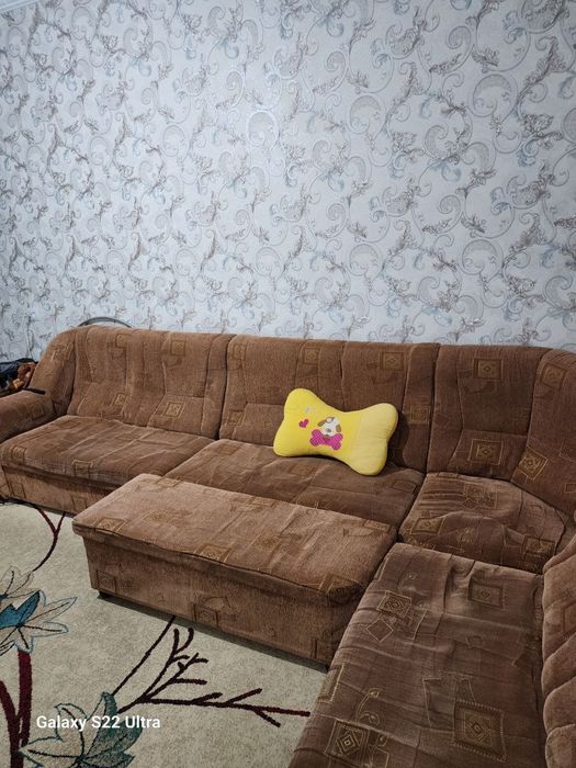 Продаётся мягкий уютный уголок и прихожая