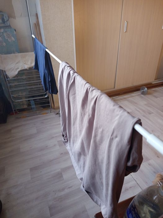 Природается    сушилка потолочная