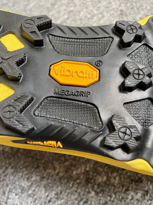 Merrell Agility Peak 5 Mens Trail Runnig Shoes
