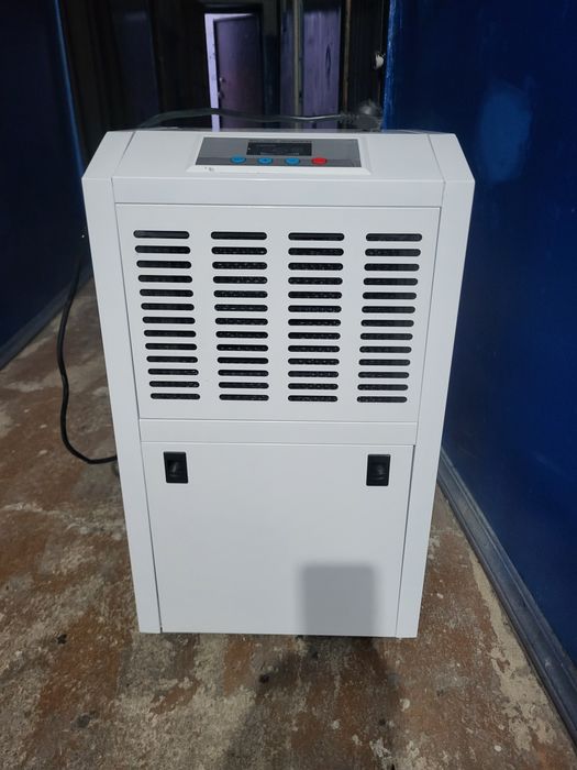 Осушитель воздуха. Стен и полов