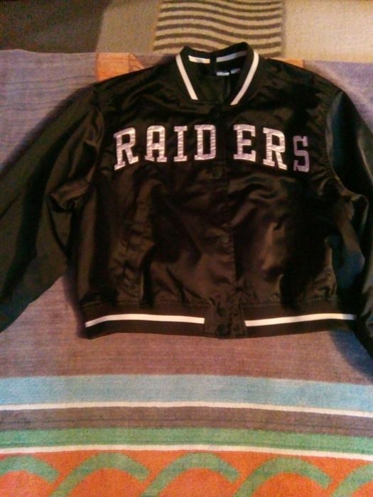 raiders - Imbracaminte pentru sport | OLX.ro