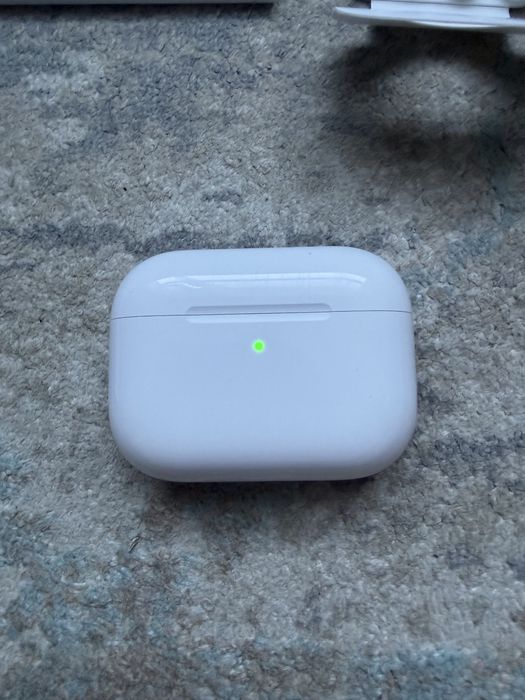 Airpods pro 3 в идеальном состояний