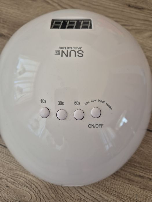 Led Лампа за гел лак