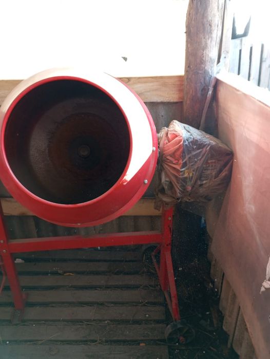 Бетономешалка новая