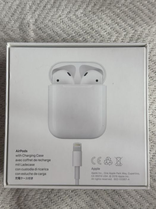 airpods 1 оригинал в отличном состояние