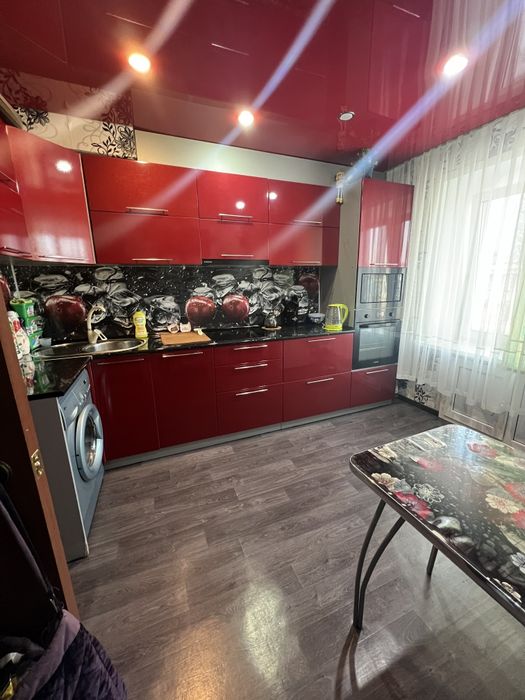 В связи с переездом продаётся 3-х комнатная квартира в пгт.Качар 3 мик