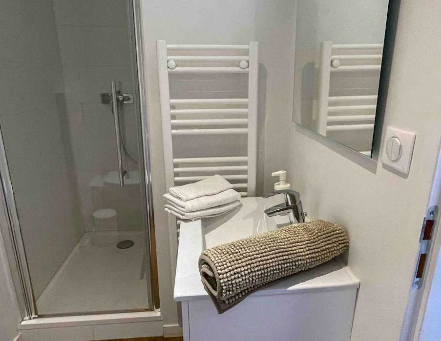 Дава се под наем Едностаен апартамент в Пловдив, Западен - 32 кв.м за 178.5 € - Снимка #3