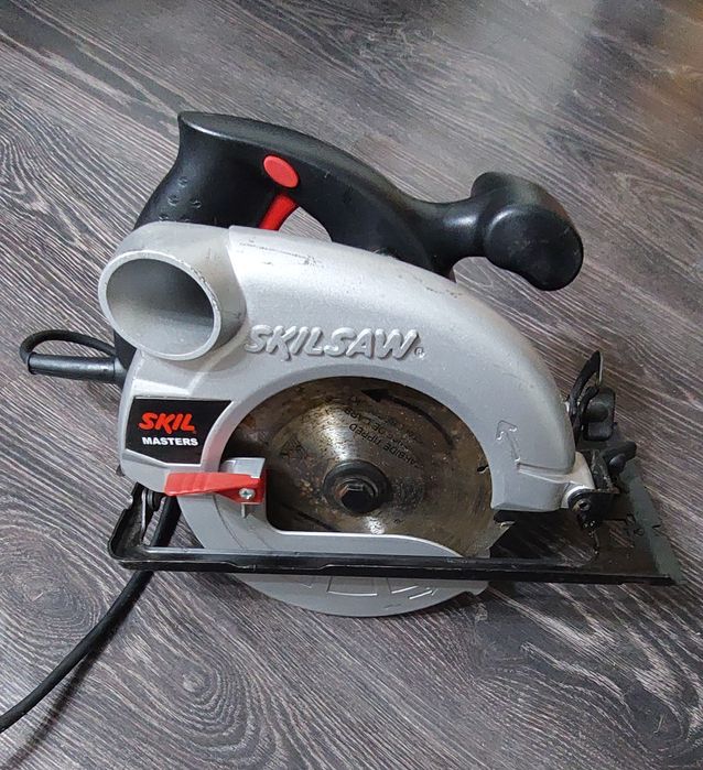 Fierastrau circular Skil