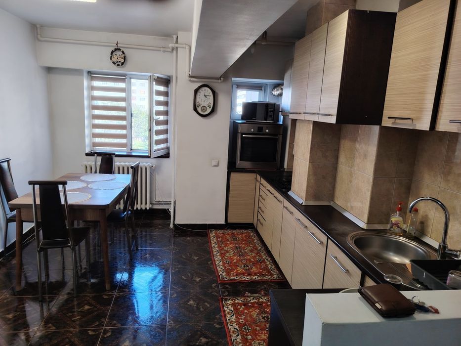 De inchiriat ap 3 camere decomandate, Mărăști /Cluj-Napoca