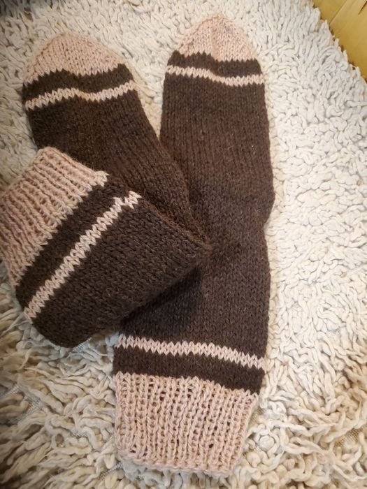 Ръчно плетени мъжки чорапи от вълна размер 43