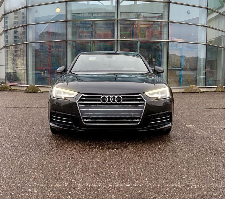 Audi A4 B9 | 2.0 TDI | 150 CP | LED | Piele | ACC |
