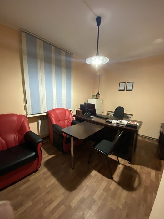 Продается офис в центре города