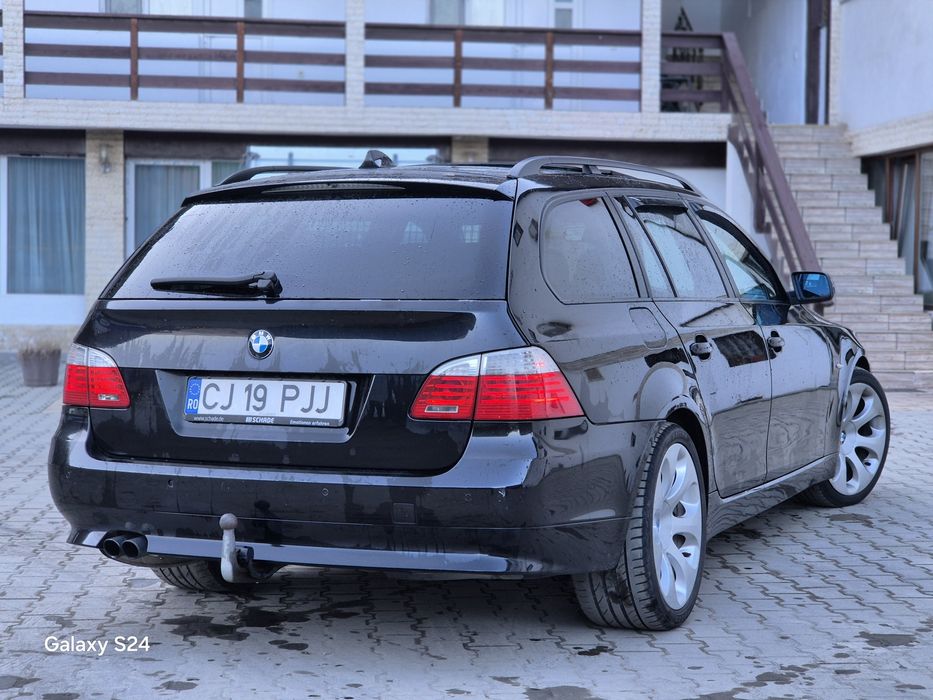 Bmw Seria 5 E61 530D 235 CP