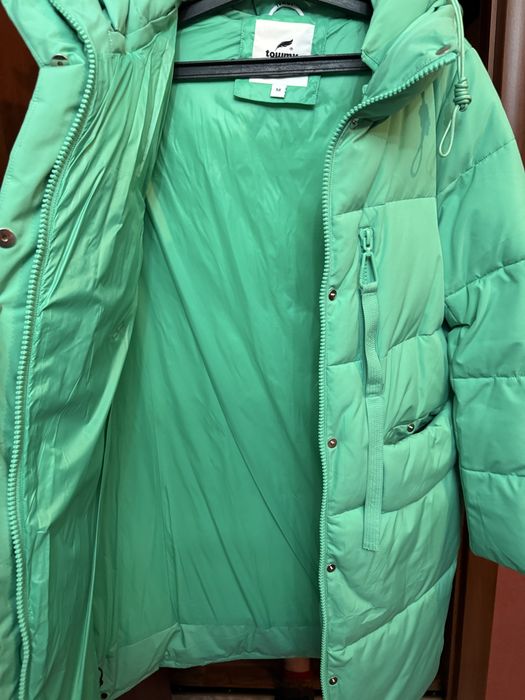 Продам зимний пуховик