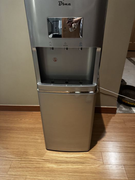 Диспенсор для воды