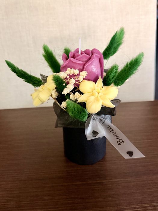 Ръчно изработени свещи