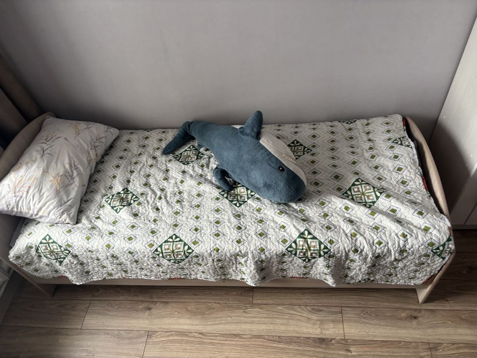 Продам кровать дешево