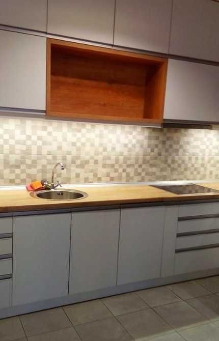 Дава се под наем Тристаен апартамент в Пловдив, Център - 76 кв.м за 219.3 € - Снимка #2