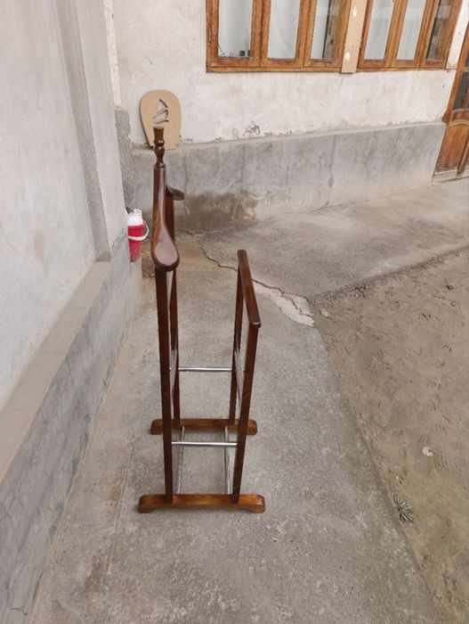 Вешалка напольная дже