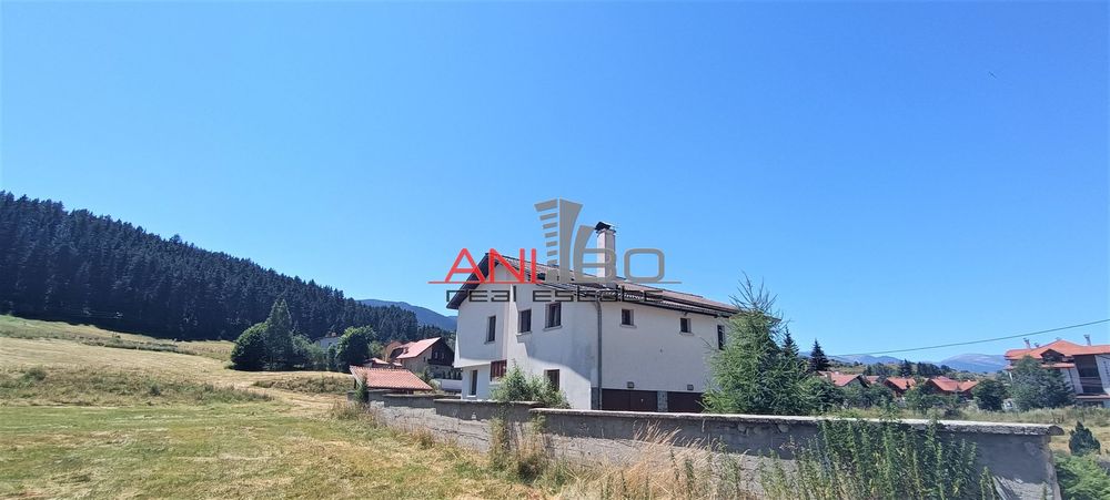 Продава се Къща в с. Маджаре, Област София-област - 270 кв.м за 852 €/кв.м - Снимка #1