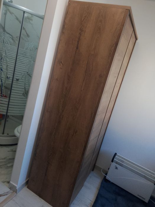 Închiriez cameră de cămin 12mp
