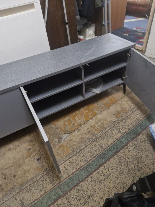 Тумба под телевизор