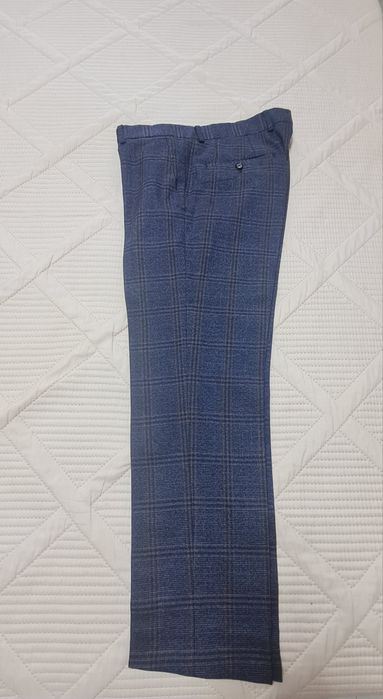 Продам мужской костюм